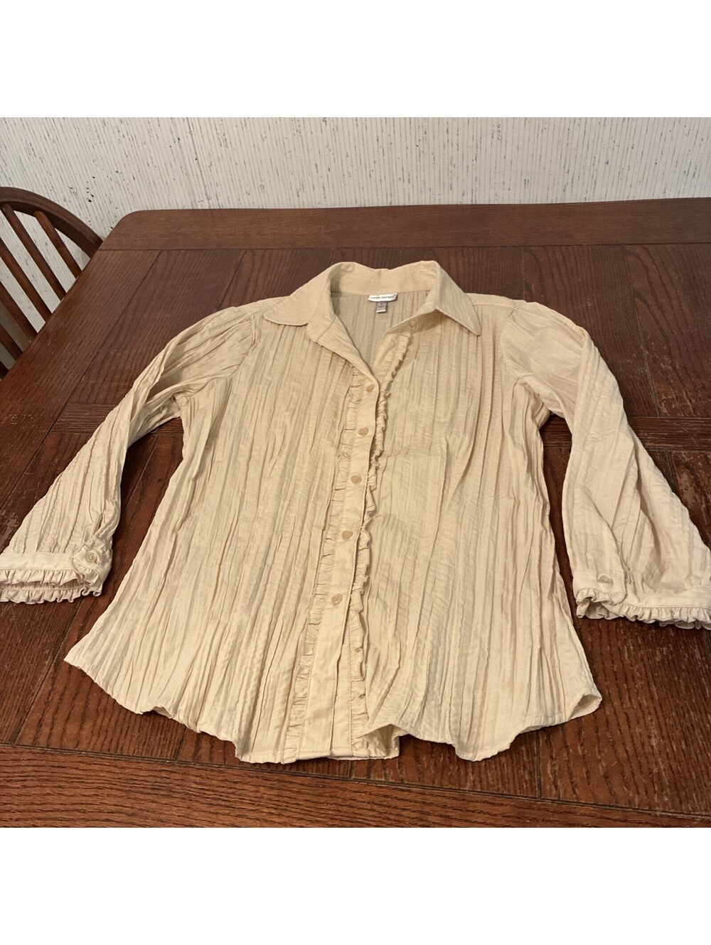 Harve Benard Button Up Blouse Women’s L Ruffles Pleated Crinkle Boho Vintage